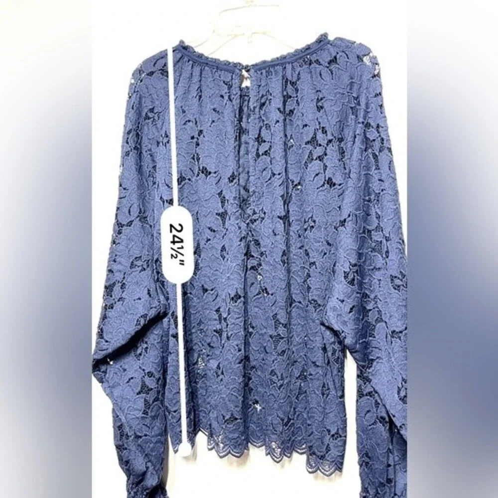 Free People Olivia Lace Tee in Navy M NWT